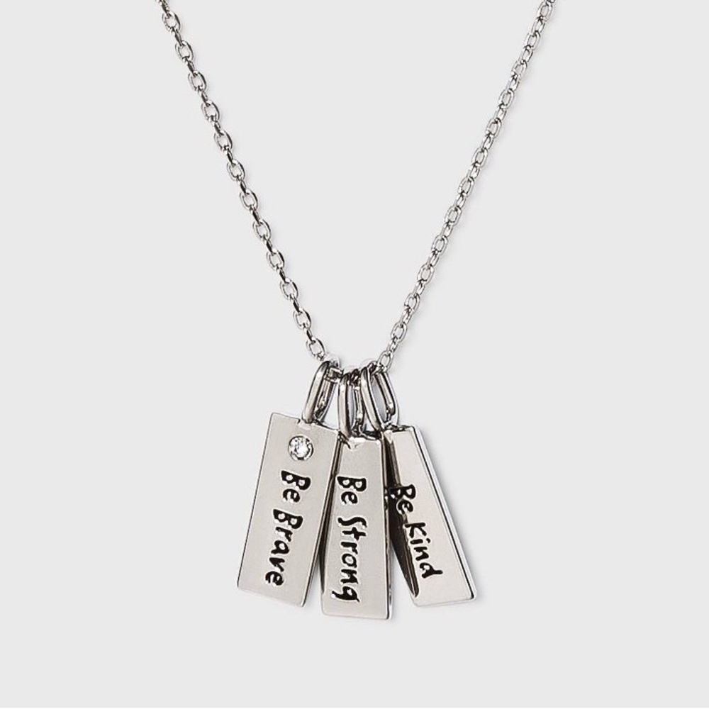 Minimalist silver necklace
